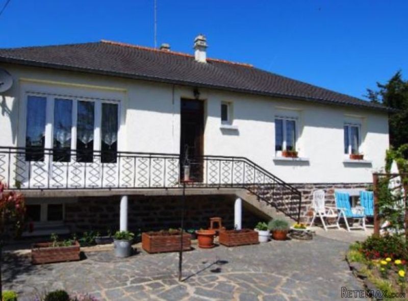 Superb Well Appointed Detached House
