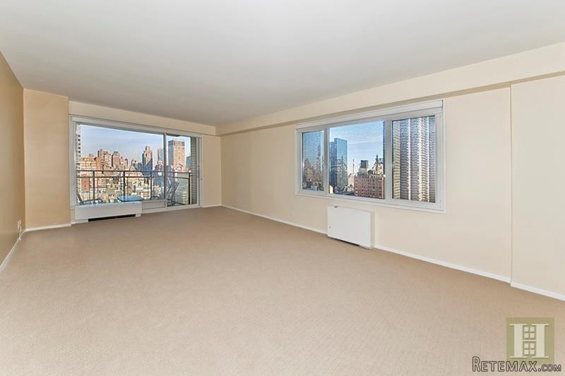 1 bedroom Apartment For Sale: 303 EAST.. - 2