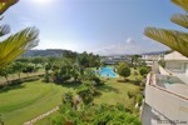 Apartment For Sale In Nueva Andalucia..