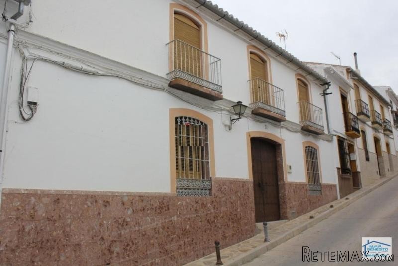 House for sale in CENTRO (Ardales)..