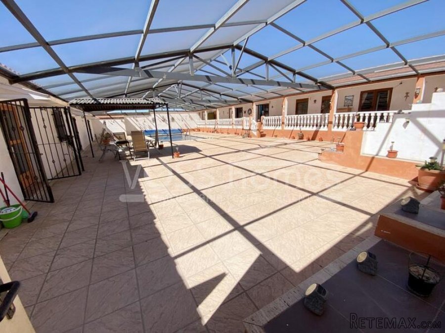 NEW & EXCLUSIVE TO VOSS HOMES - A huge 361m2 country house.. - 7