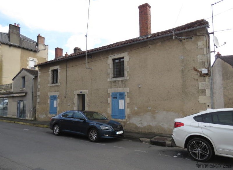 Big townhouse in the centre of..