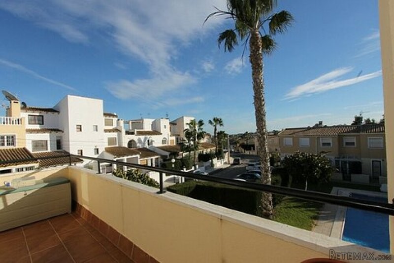 Pretty 2 Bed Bungalow Apartment..