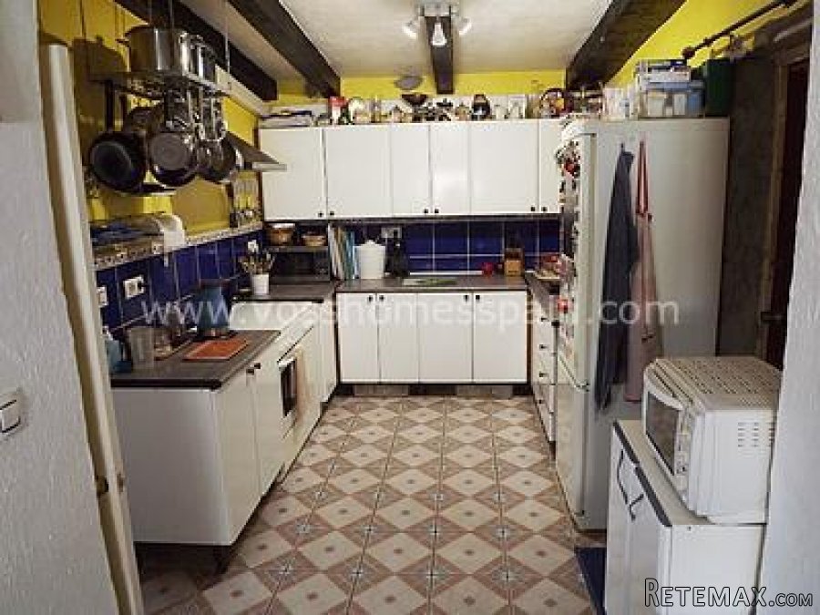 HABITABLE HOUSE PLUS RENOVATION PROJECT - A habitable 3.. - 10