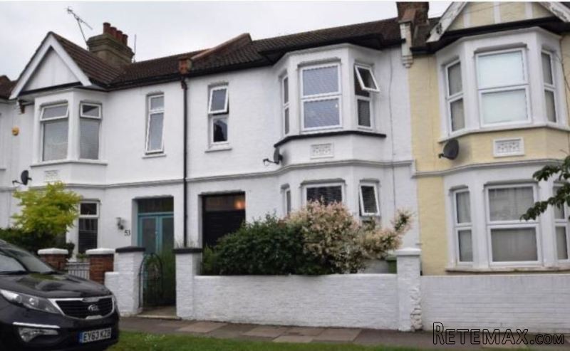 Marguerite Drive, Leigh on Sea, SS9 1NN