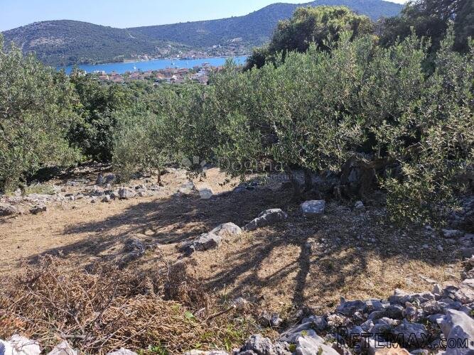 Građevinsko zemljište s pogledom na more - 2