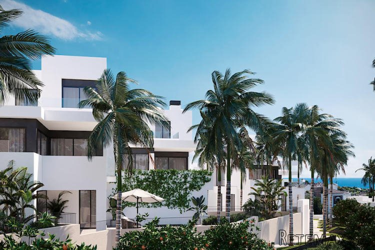Välkomna till exklusiva Royal Palm med panoramautsikt över M.. - 2