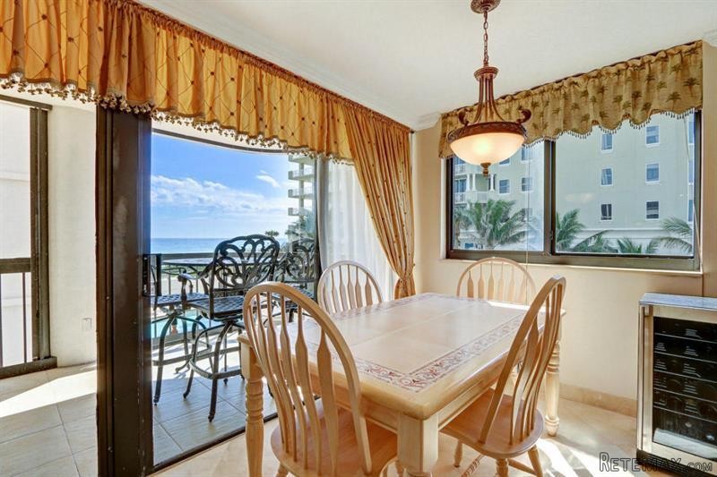 2 bedroom Residence For Sale: Singer.. - 2