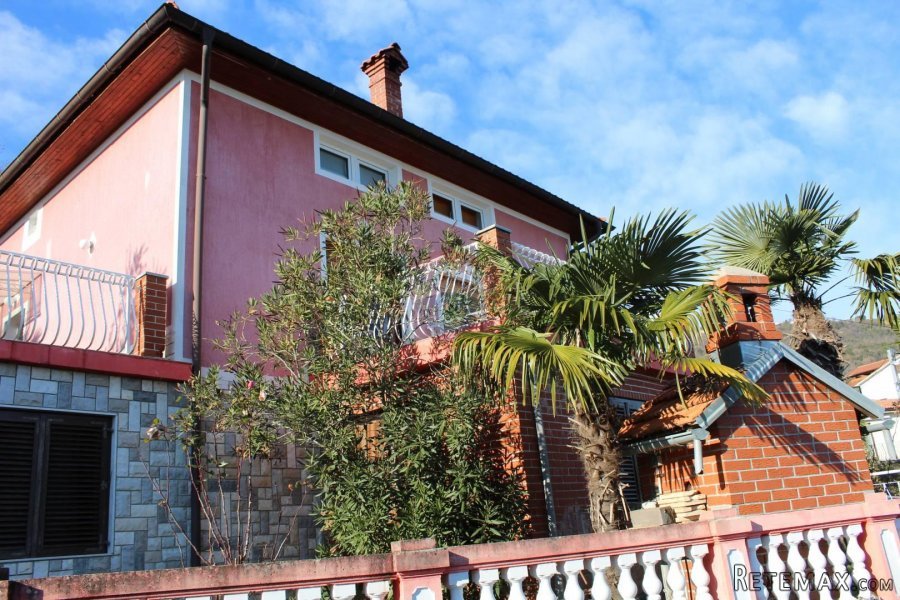 OPATIJA - KUĆA S 4 APARTMANA U BLIZINI CENTRA - 3