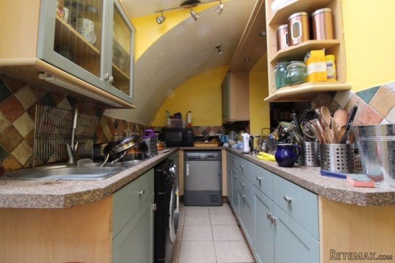 5 bedroom, Terraced House house for sale - 2