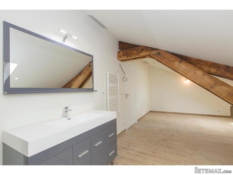 Gorgeous Newly Renovated 2 Bed.. - 2
