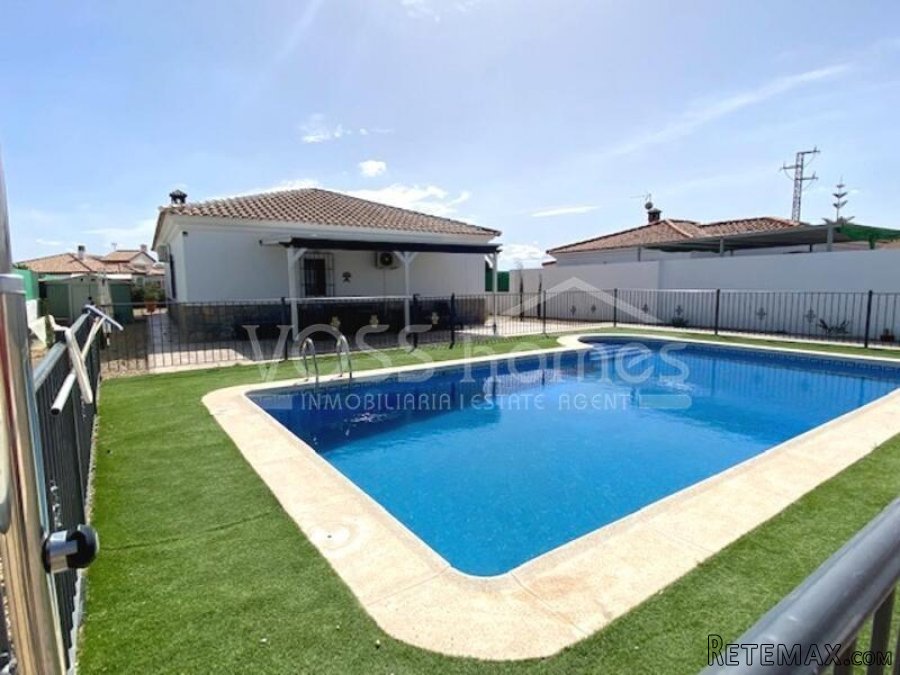 NEW & EXCLUSIVE TO VOSS HOMES - An impressive 3 bed, 2.. - 5
