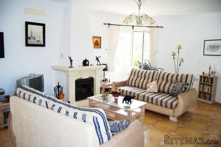 Quality detached villa located close to the beautiful.. - 5