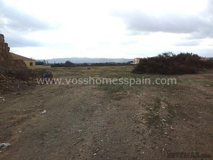 A mix of URBAN and RUSTIC land for sale, with beautiful.. - 8