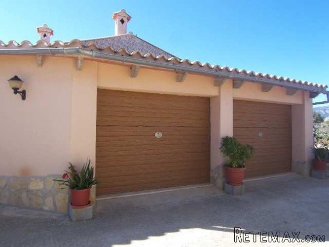 A rustic plot very near to the village, with 1.488 m2 of.. - 2
