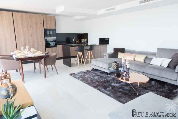 Are you looking for a nice, detached villa with a private.. - 2