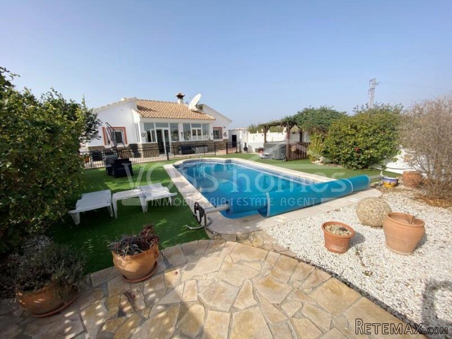 NEW & EXCLUSIVE TO VOSS HOMES - A larger than average 3.. - 4