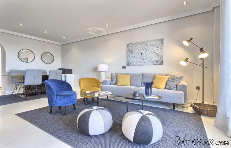2 bedroom property near Casares Back to..