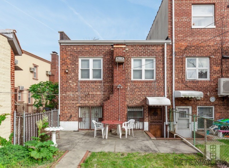 2 bedroom Town House For Sale: 88 -21.. - 2