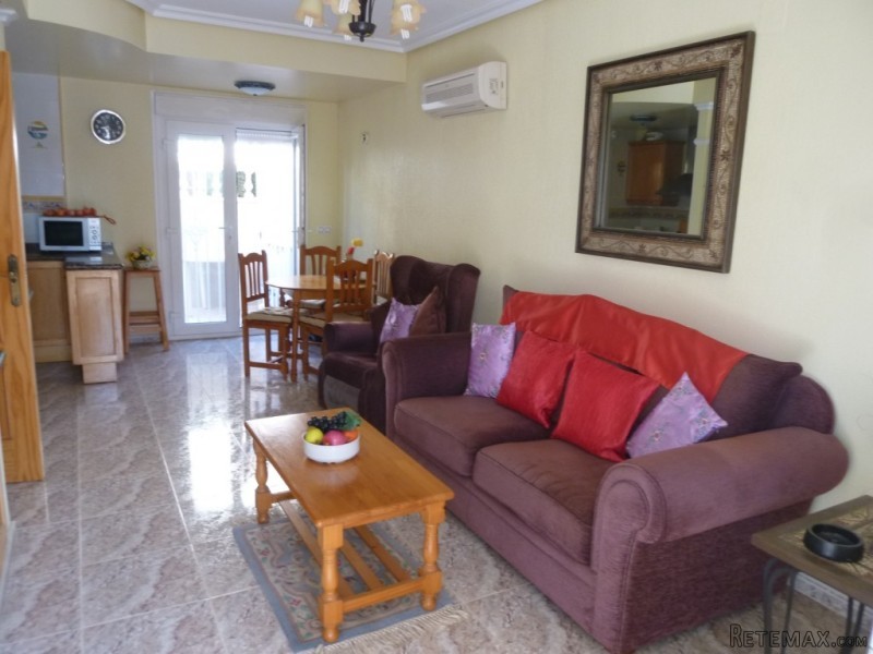 2 Bedrooms Town House For Sale - 2