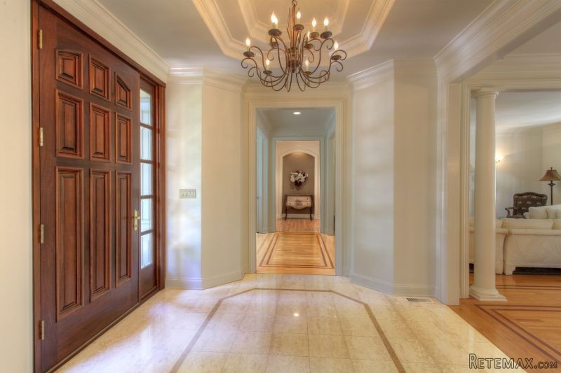 6 bedroom Detached House For Sale: 4.. - 2