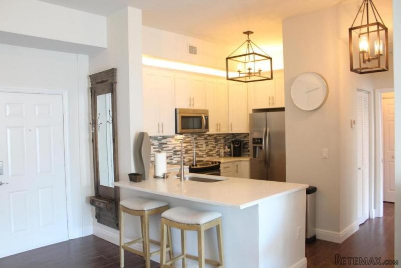 806 E Windward Wy #ph13, Lantana, FL -..