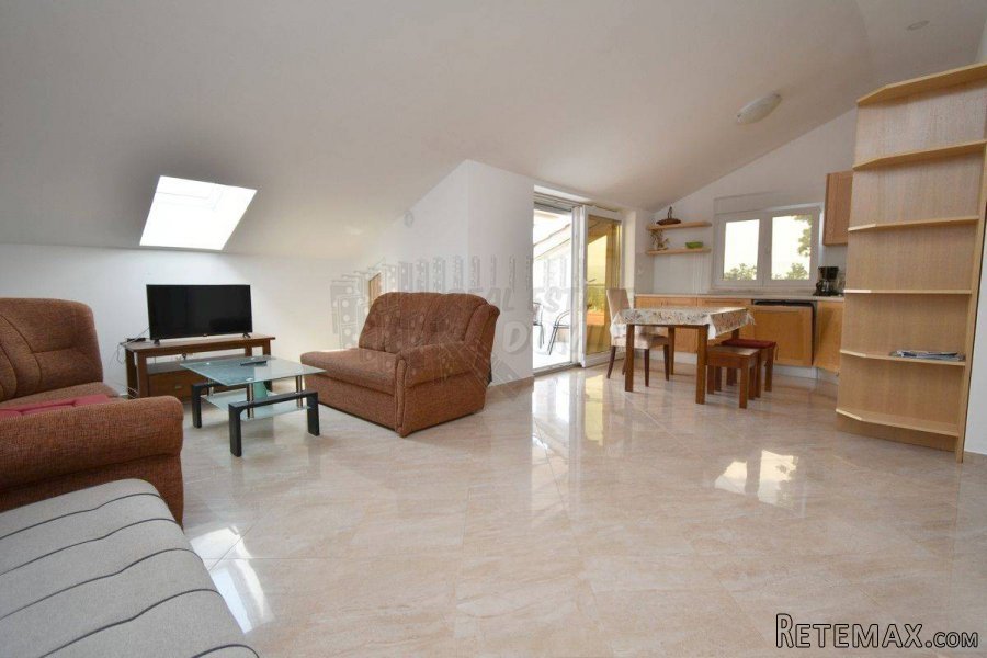 Apartman s prekrasnim pogledom! Njivice! - 12