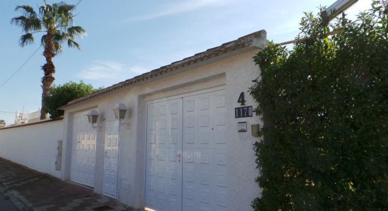 Detached Villa In La Siesta.. - 2