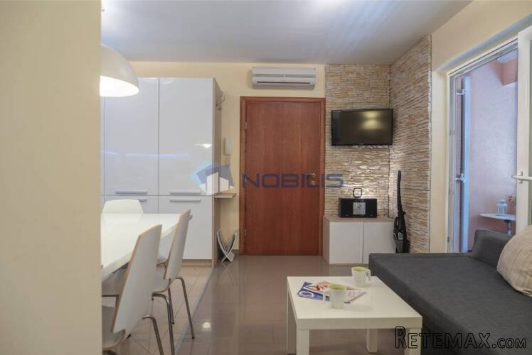 Krk, Malinska, potpuno uređen apartman 37 m2 + parking.. - 2