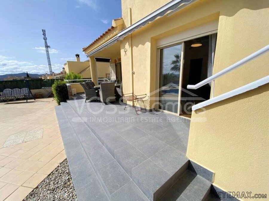 NEW & EXCLUSIVE LISTING WITH VOSS HOMES - A stunning.. - 14