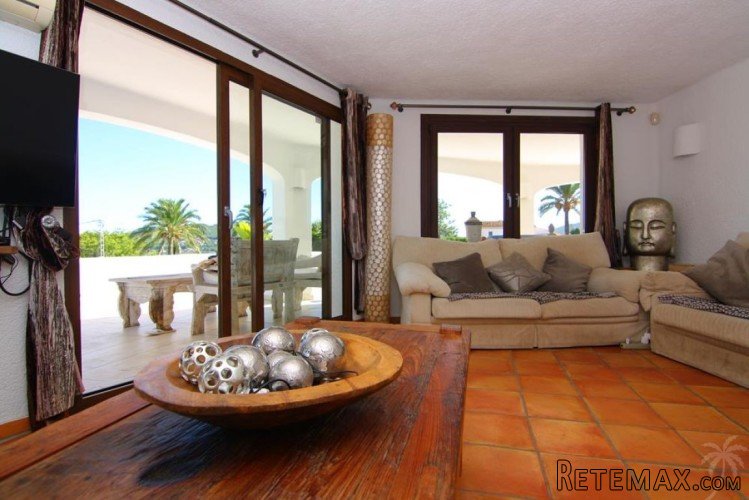 This impressive Ibiza style villa is located within walking.. - 5