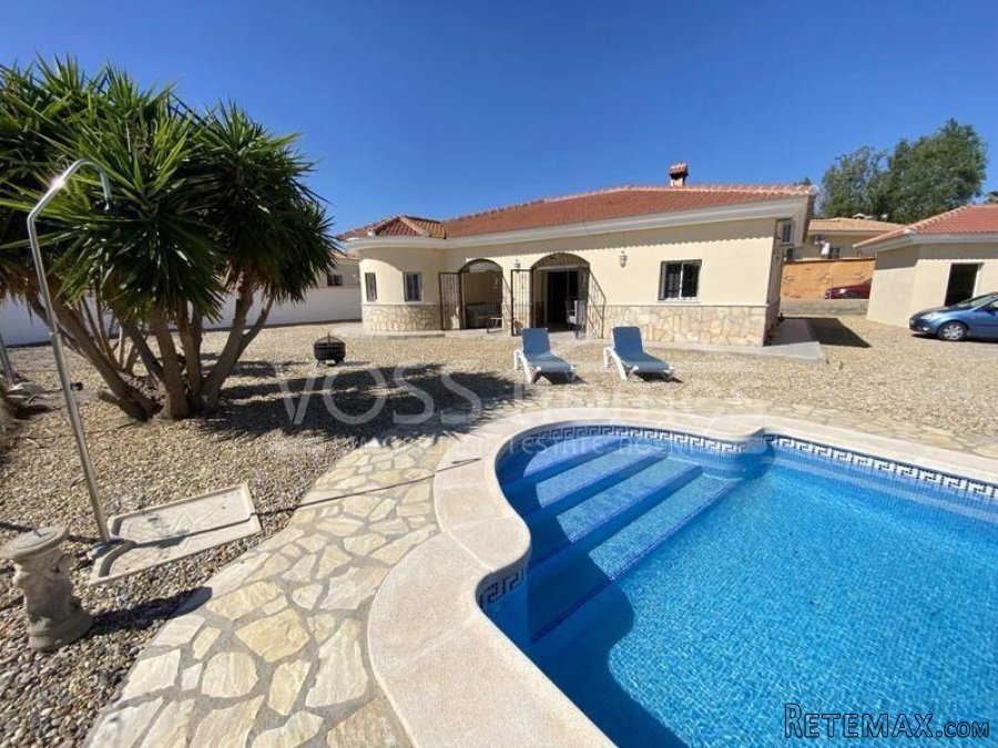 NEW & EXCLUSIVE LISTING TO VOSS HOMES - A larger than.. - 6