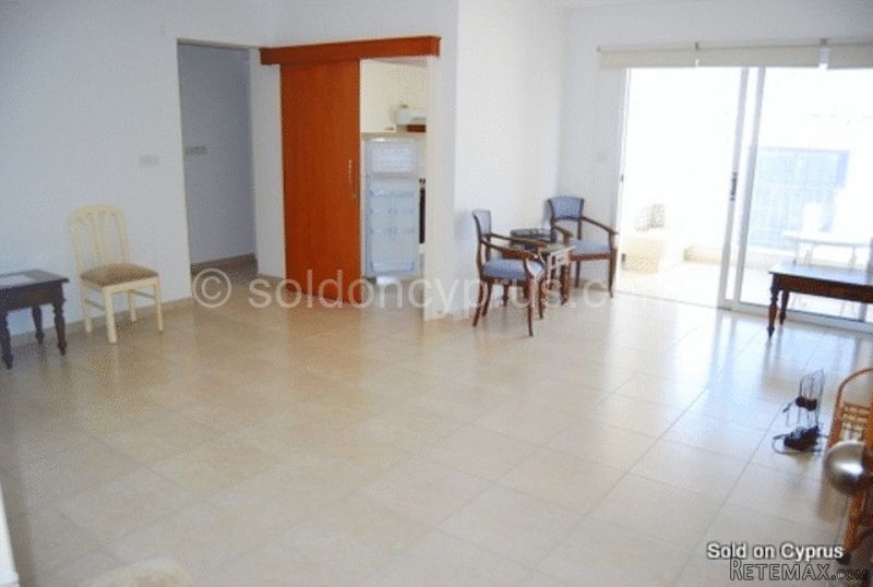 2 Bedrooms - Apartment - Paphos - For..