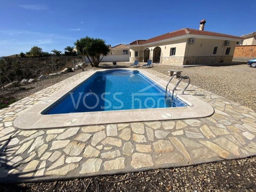 NEW & EXCLUSIVE LISTING TO VOSS HOMES - A larger than.. - 7