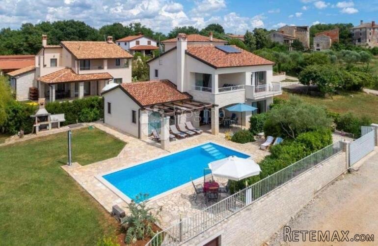 Poreč okolica, atraktivna vila s 3 spavaće sobe, pogled more