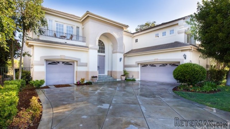 24774 Gilmore Street | Woodland Hills..