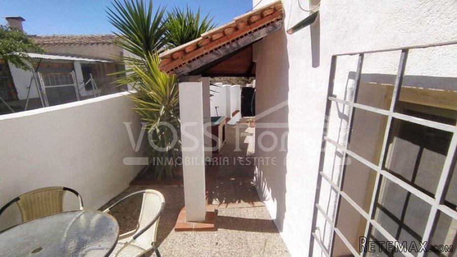 NEW & EXCLUSIVE LISTING TO VOSS HOMES - TWO ADJOINING.. - 10