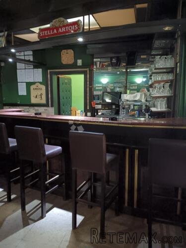 SNIŽENO!Prilika za ugostitelje!Najam opremljenog caffe bara