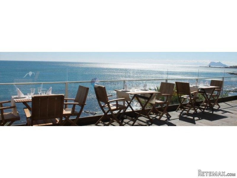 Beach Front Hotel With Spectacular.. - 2