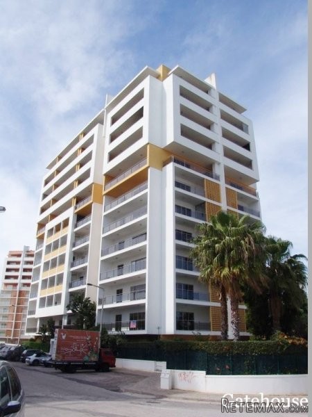 3 Bed Apartment For Sale In Portimao.. - 2