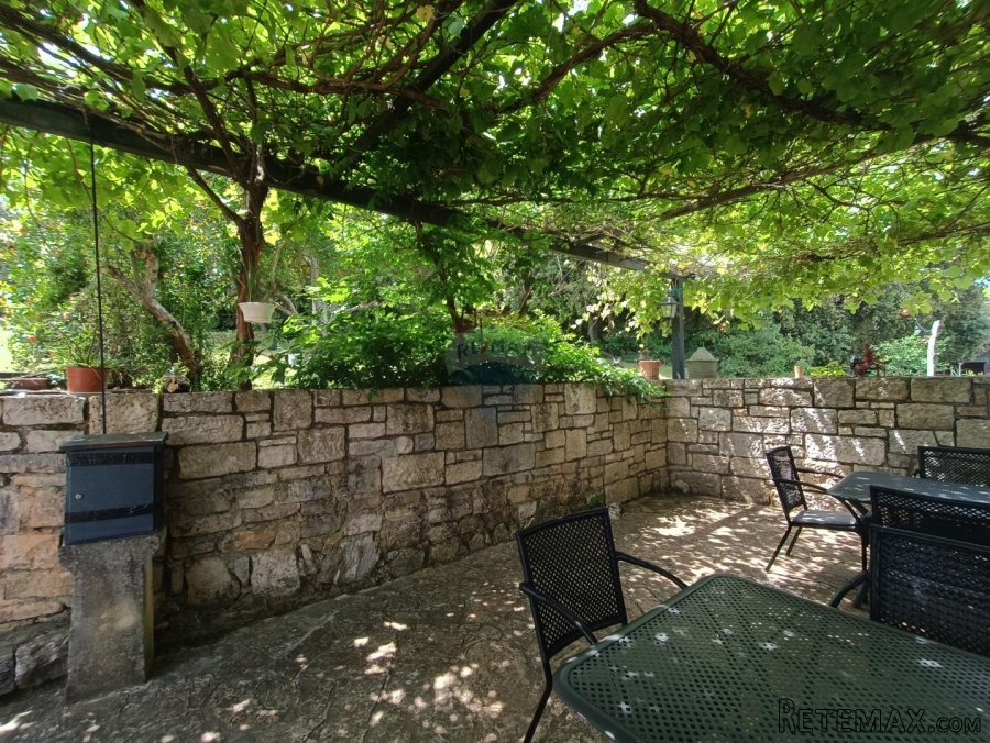 Istra, Rovinj,kuća s ugostiteljskim objektom na idiličnoj lo - 8