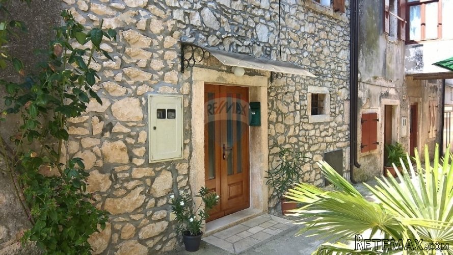 Brtonigla, 2 kuće 210m2