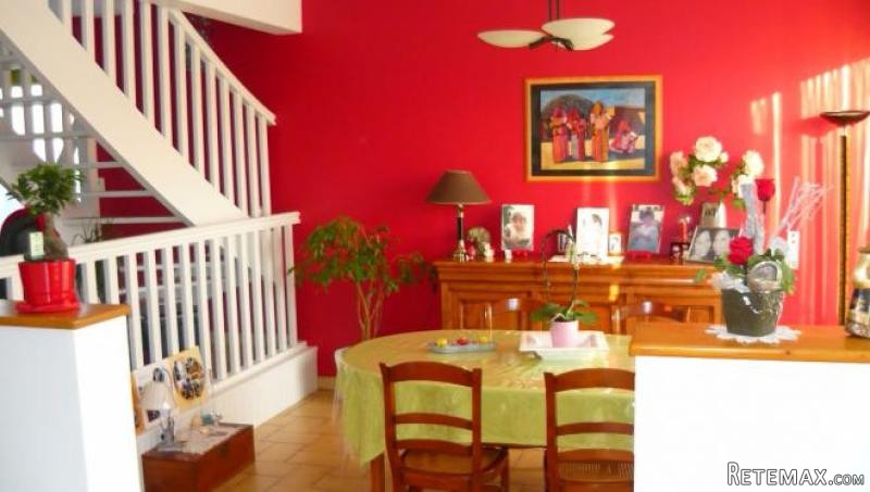 Detached House with Nice Garden - 2
