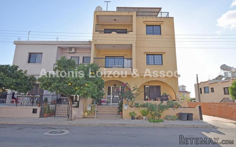 Four Bedroom Apartment Ayios Theodoros..