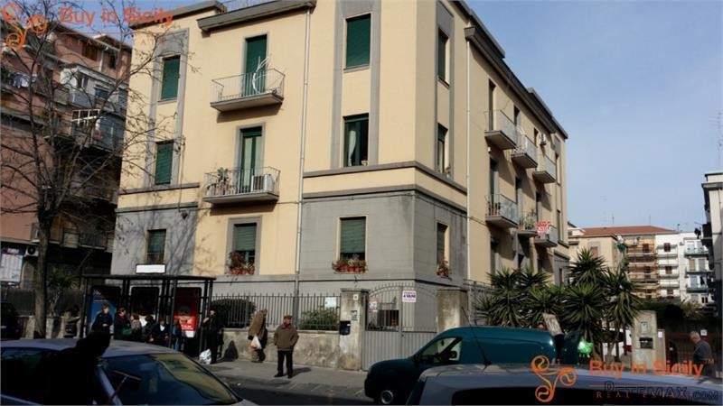 2 bedroom Apartment For Sale: Catania