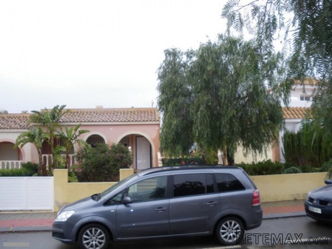 Bungalow Property Type: &nbsp;2 Bedrooms, 1 Fitted.. - 2