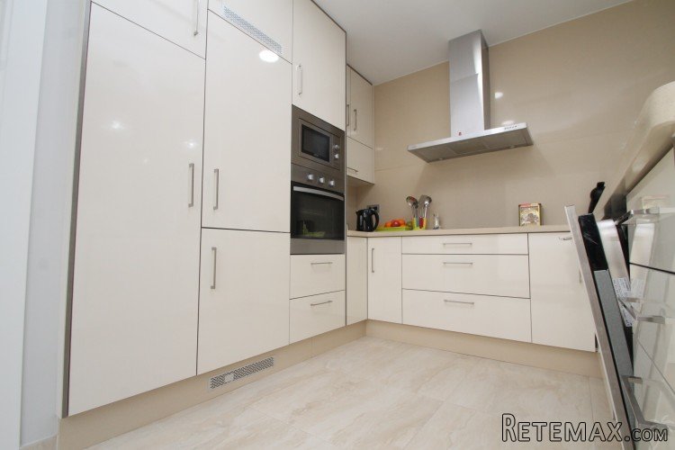 Beautiful villa located in Villamartin, Orihuela Costa.. - 3