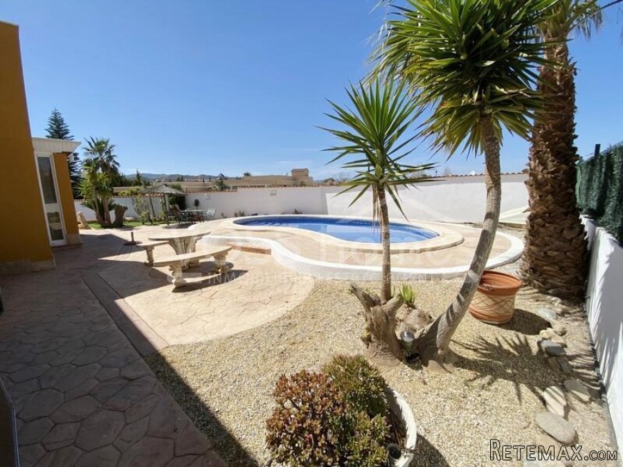 NEW & EXCLUSIVE LISTING FOR VOSS HOMES - A modern, homely.. - 7