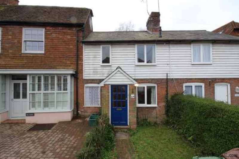 3 bedroom, Cottage house for sale