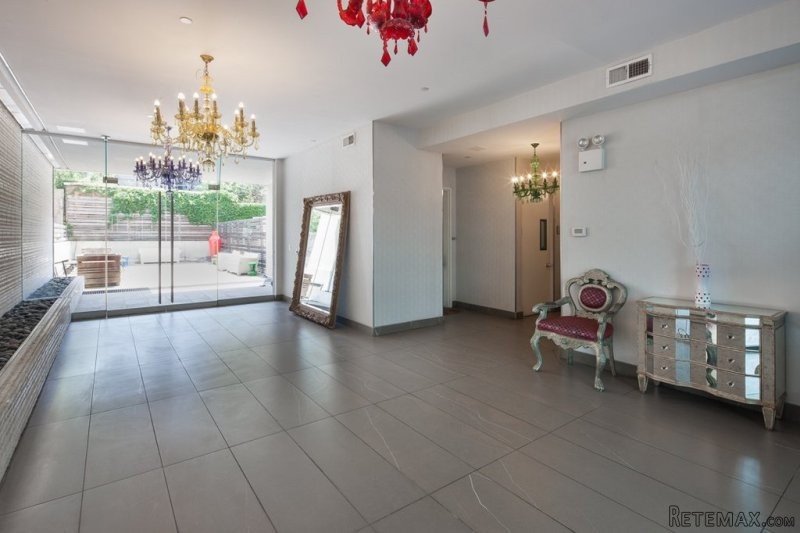 1 Bedroom - Condo - New York State -..
